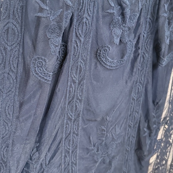 IceBird simple serenity lace maxi dress size small - Picture 5 of 13